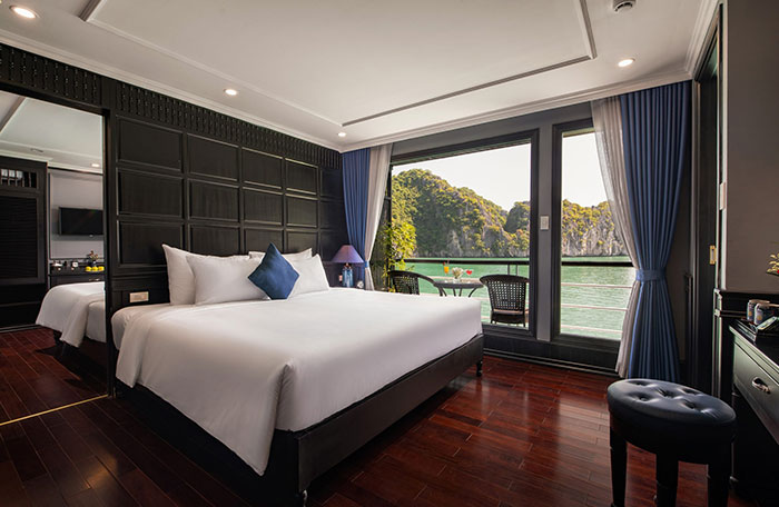 Window Seat or Balcony Cabin? Choosing the Best Cruise Room in Halong Bay | Halong Nostalgia Cruise